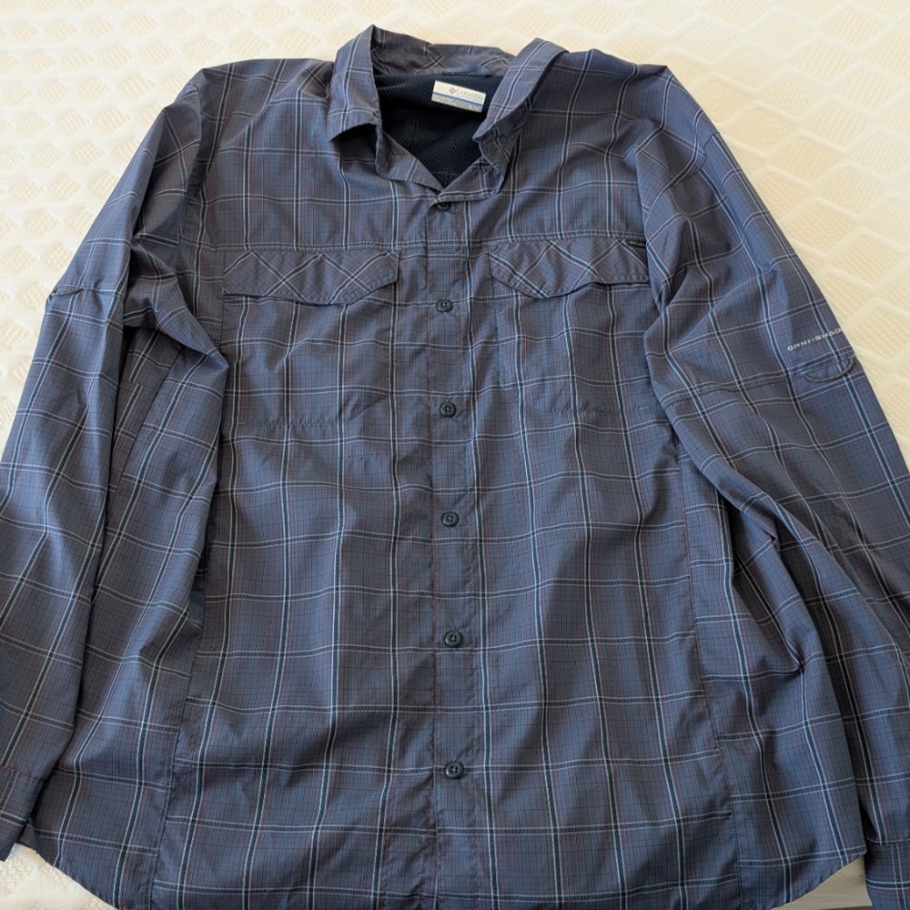 Columbia Men's Navy Plaid Shirt